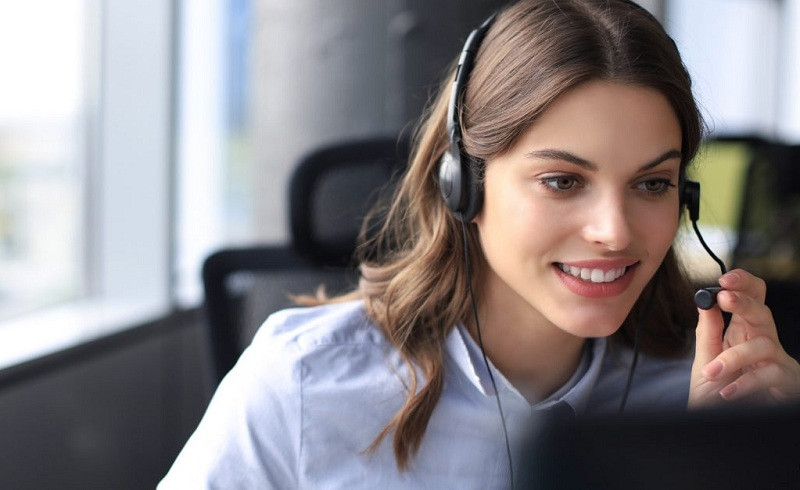 Telemarketing là gì? Cách cưa đổ khách hàng với telemarketing